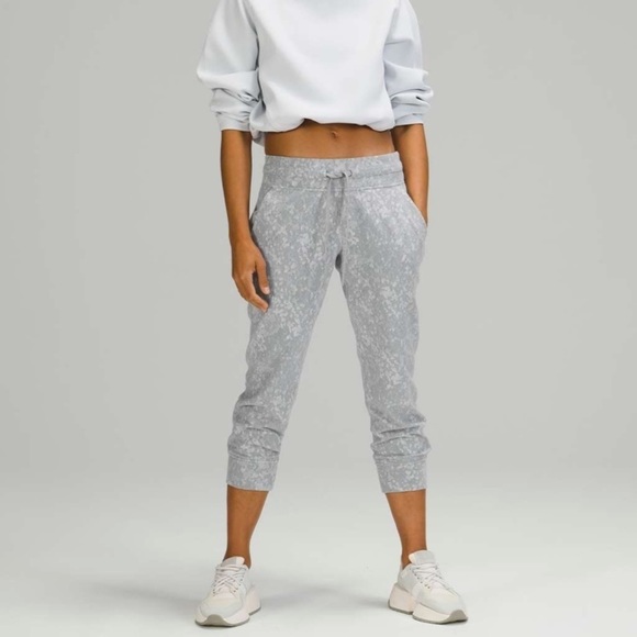 Lululemon Ready to Rulu Jogger Crop Sweat Pants Gray size 0 - Picture 2 of 15